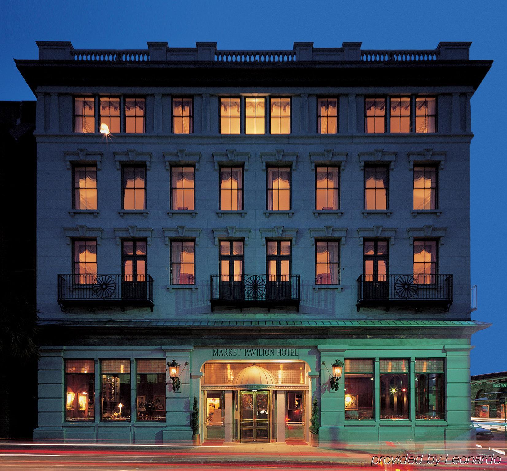 Market Pavilion Hotel Чарлстън Екстериор снимка